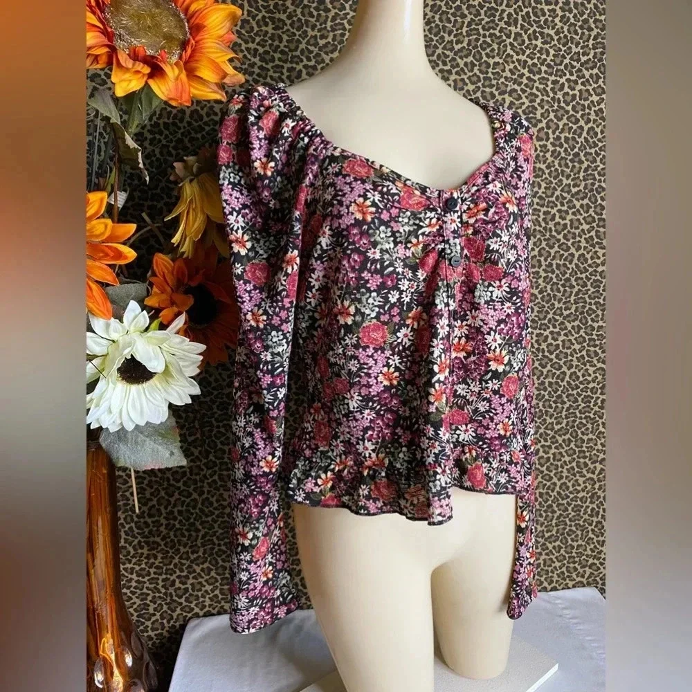 🌻5/$25🌻WILD FABLE Long Sleeved Floral Crop Top Blouse | MEDIUM |